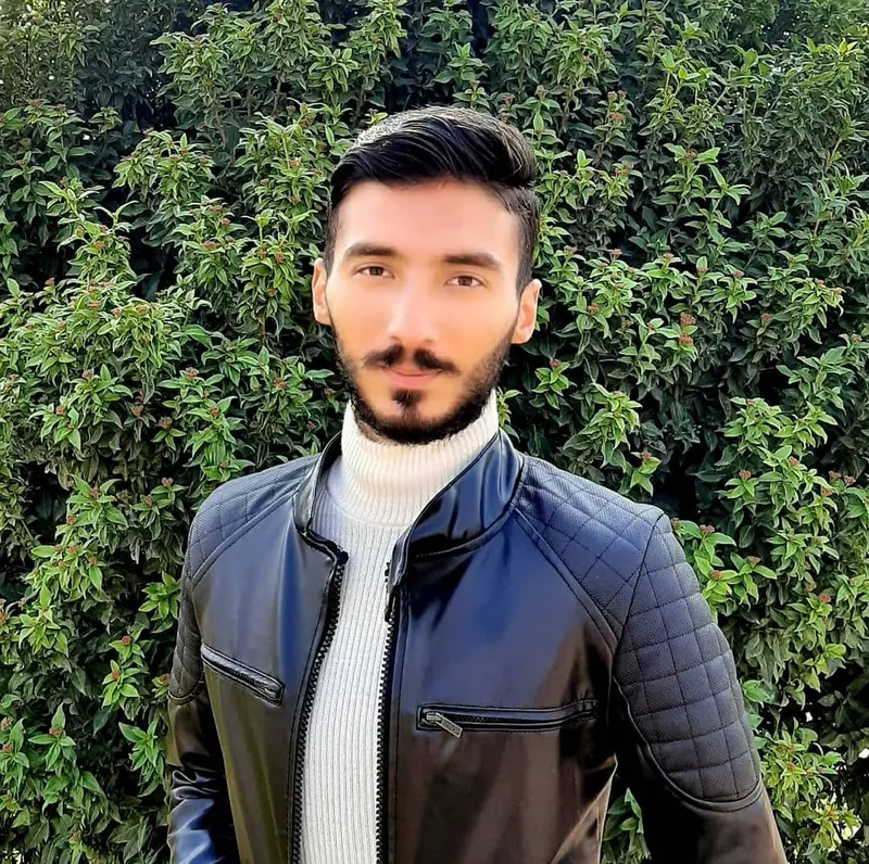 احمد منصور